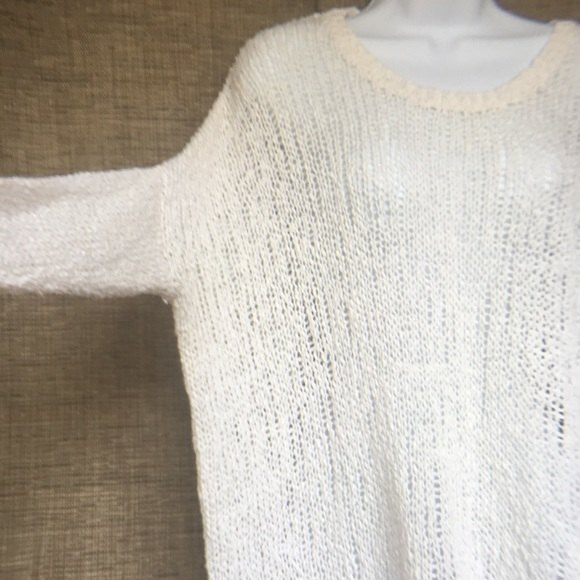 Ecote oversize boxy sweater. - Picture 2 of 5